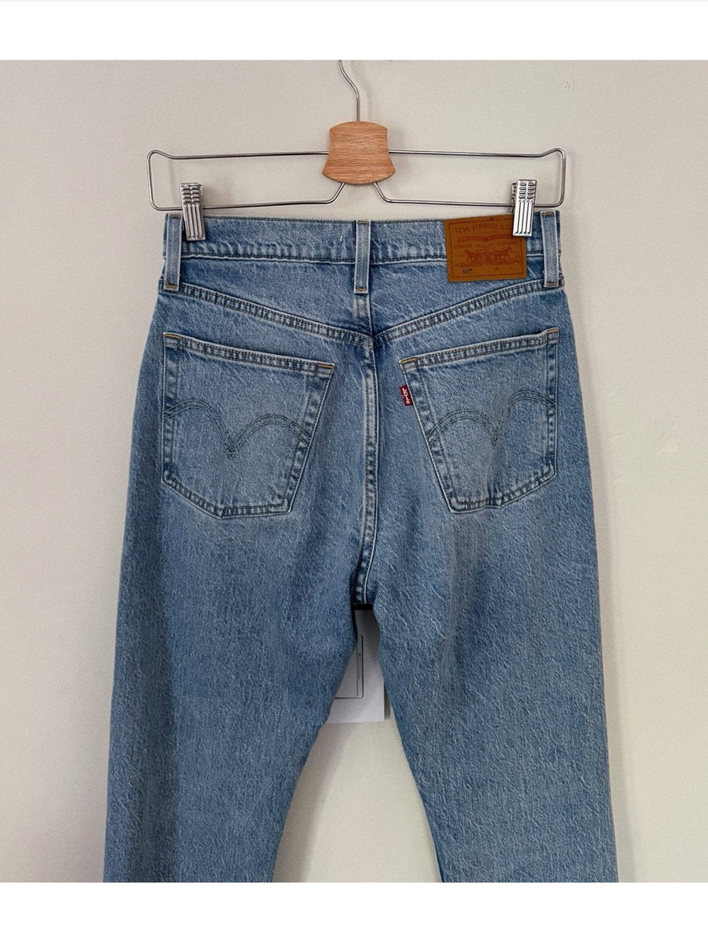 levi's 501 original fit jeans - Picture 4 of 4